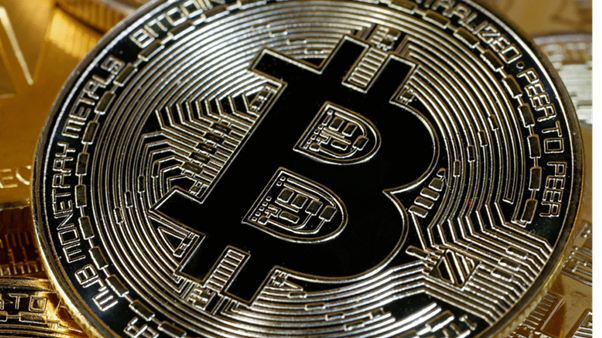 Crypto Comeback in 2025: Bitcoin and Altcoins Are Trending Again